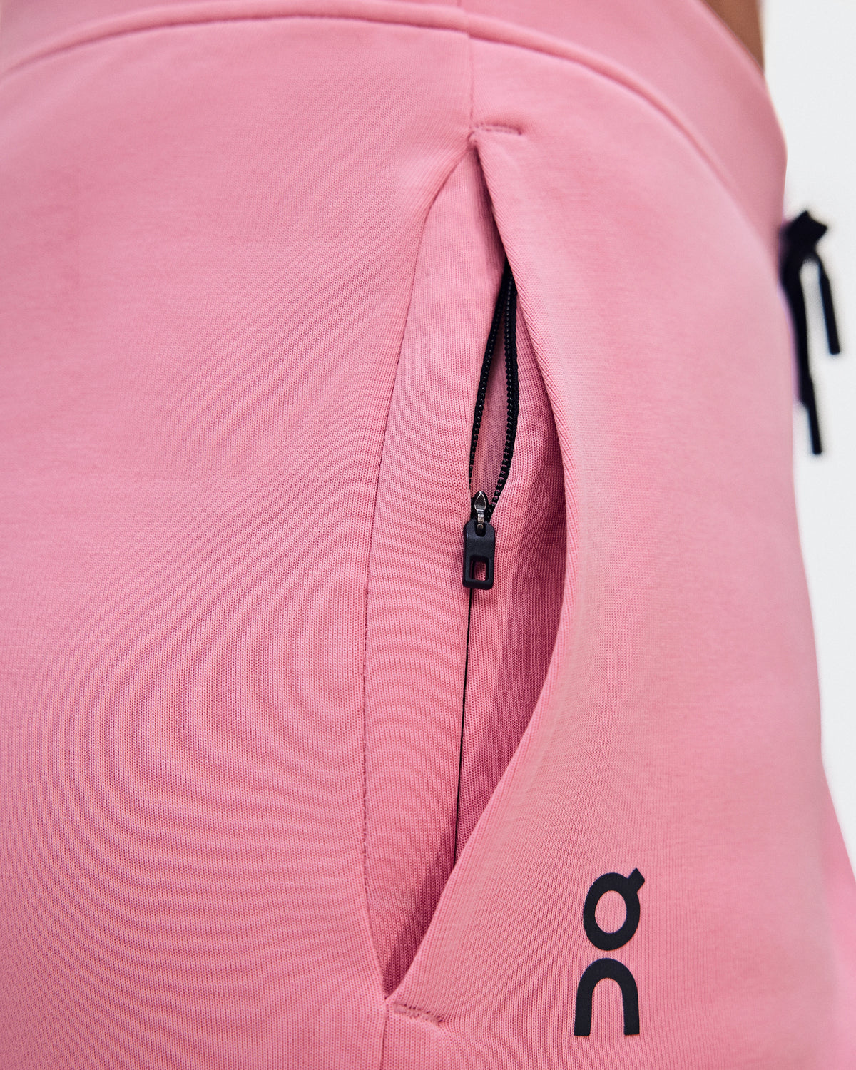 Focus Tech Sweatpants